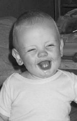 Karl-Emil Suodenjoki,  1 års fødselsdag, 10. september 2002.